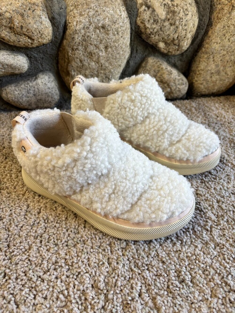 White Fur Sorel Booties Size 6